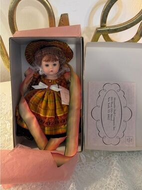 Madame Alexander Blue and White Doll Club Certificate